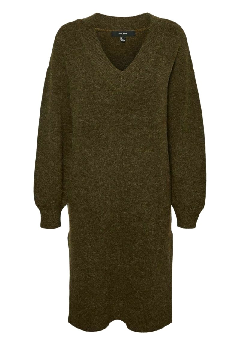 Abito lavorato a maglia verde oliva con scollatura a V, maniche lunghe, tasche laterali e taglio dritto che arriva a metà coscia. Tessuto morbido e materiale spesso.