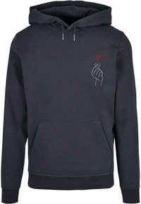 Tmavo šedá mikina s kapucňou vyrobená z bavlnenej zmesi, s prednou vreckom, kapucňou na sťahovanie a grafikou ruky s červeným srdcom na hrudi.
