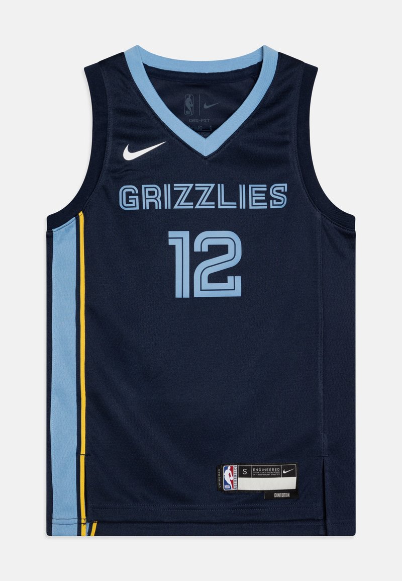 Camiseta de baloncesto azul marino con el texto "GRIZZLIES" y el número "12" en azul claro. Presenta franjas laterales amarillas y azul claro, con el logotipo de Nike.
