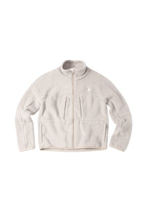 Hellgraue Fleecejacke mit hohem Kragen, Reißverschluss vorne und zwei Reißverschlusstaschen auf der Brust. Verfügt über eine weiche Textur und kontrastierende Zierleisten.