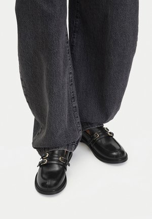 LOAFERS - Scarpe senza lacci - black
