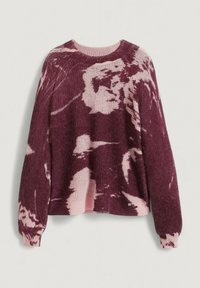 Sweter z dzianiny w odcieniach burgundowym i różowym, z marmurkowym wzorem, okrągłym dekoltem, długimi rękawami i prążkowanymi mankietami.