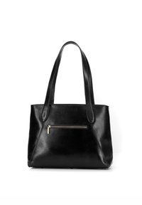 Zwarte leren schoudertas met twee schouderbanden en een horizontale ritszak aan de voorkant met een gouden rits.