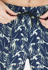 Cruz TOBY - Uimashortsit - donkerblauw wit