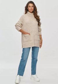 Makadamia - Sweter