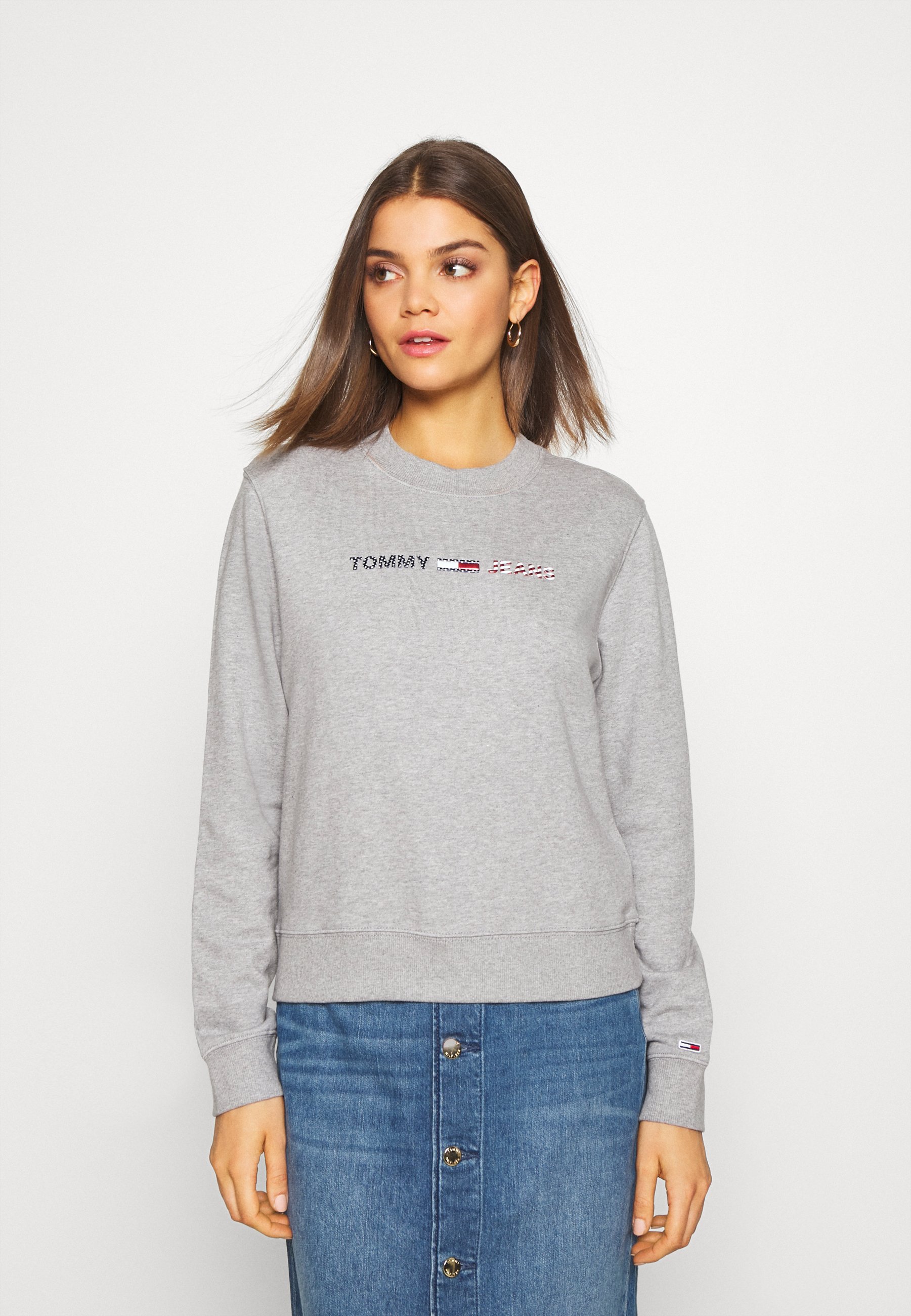 tommy jeans boyfriend logo hoodie
