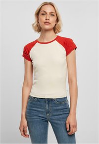 Urban Classics - STRETCH SHORT RETRO BASEBALL TEE - Apdrukāts T-krekls - whitesand hugered Miniatūras attēls 1