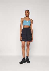 The North Face FLEX BRA - Športni modrček s srednjo podporo - algae blue