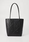 EMBOSSED EMBLEM LEAT - Shopper - black