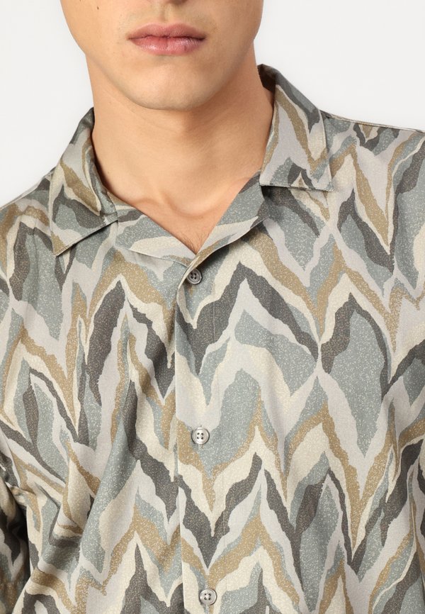 VANI HOMER SHIRT - Shirt - chevron4