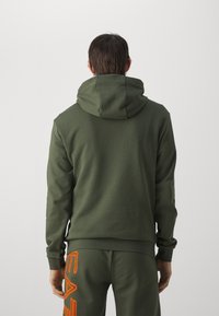 EA7 Emporio Armani Felpa con cappuccio - verde scuro
