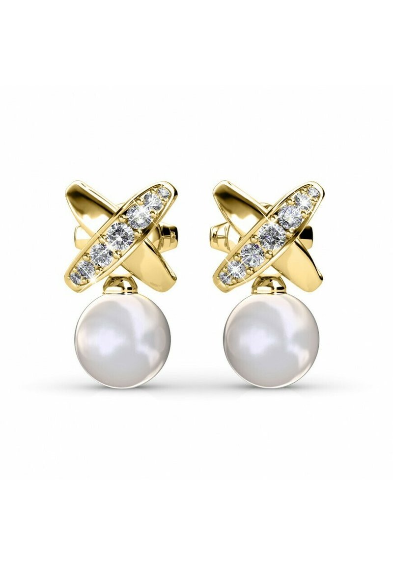 Orecchini in oro con un design intrecciato, arricchiti da accenti di cristalli trasparenti e una grande goccia di perla bianca lucida.