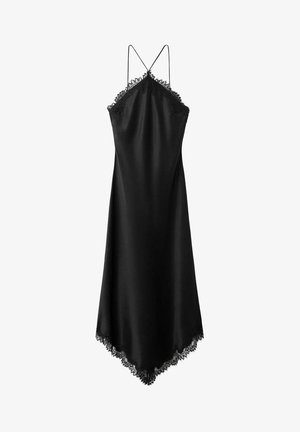 Vestido de satén negro con encaje en el escote y el dobladillo, con tirantes finos y escote puntiagudo.