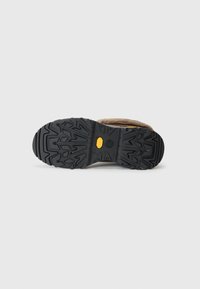 UGG ADIRONDACK - Vinterstøvler - dark toffee