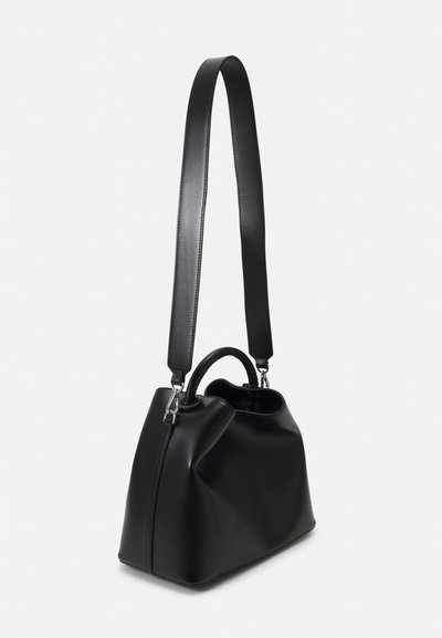 Elleme RAISIN - Käsilaukku - silver/black