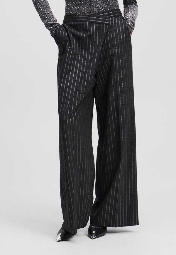 PINSTRIPE WRAP - Stoffhose - quiet shade