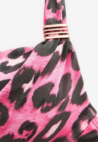 Next PADDED WIRED HALTER STANDARD - Bikinitop - pink leopard