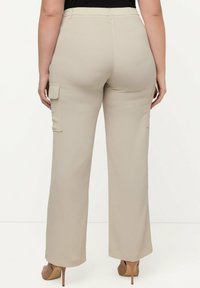 Ulla Popken Cargobroek - beige
