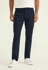 Unselected, marine