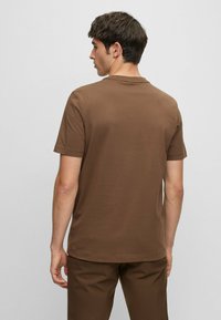 BOSS THOMPSON - T-shirts - open green twentyone