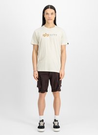 Alpha Industries CREW - Kratke hlače - hunter brown