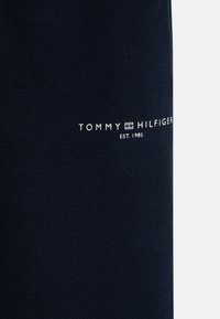 Tommy Hilfiger MINI CORP UNISEX - Jogginghose - dark night navy