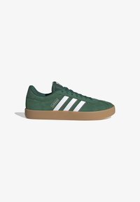 Selezionato, dark green cloud white collegiate burgundy