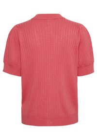 Korálový pletený svetr, žebrovaná textura, kulatý límec, krátké puff rukávy a rovný lem. Hladká tkanina, lehký design.