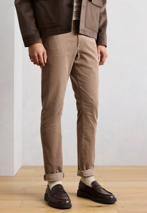 Scotch & Soda, RALSTON 5 POCKET - Панталони - walnut