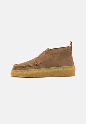 GANT BRAVOZ - Casual lace-ups - warm sand