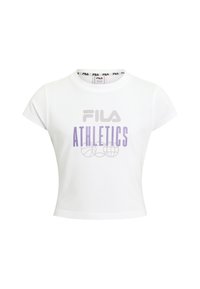 Camiseta de algodón blanca con mangas cortas, que presenta un gráfico morado de "ATHLETICS" y el logo de Fila en la parte delantera. Cuello redondo.