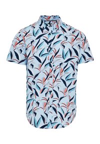 Chemise à manches courtes en tissu bleu clair, avec un motif de feuilles en marine, corail et turquoise, boutons noirs et ourlet arrondi.