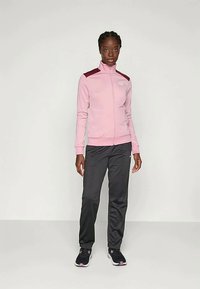 Puma SUIT SET - Fato de treino - poised pink