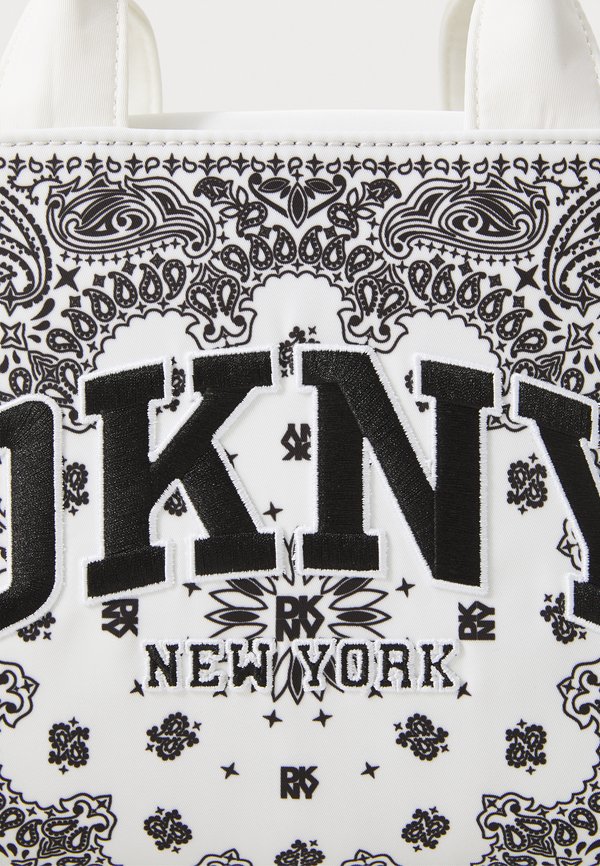 HADLEE TOTE - Handbag - marshmallow3