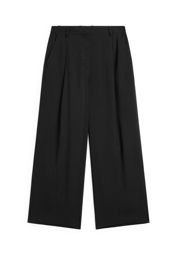 FLOWING WITH DARTS - Trousers4