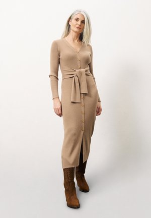 FRNCH MARGAUX - Robe pull - camel