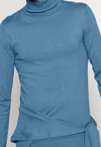 Petrol Industries Maglione - light blue