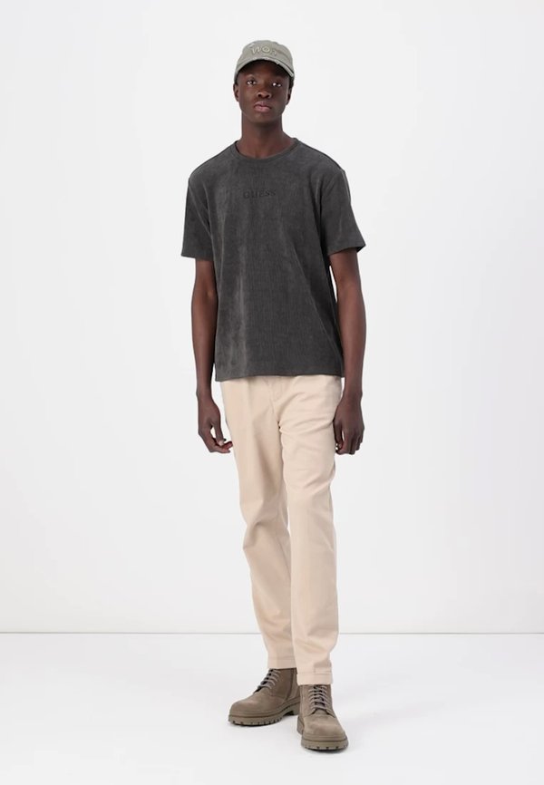 HAWKINS - Basic T-shirt - new asphalt4