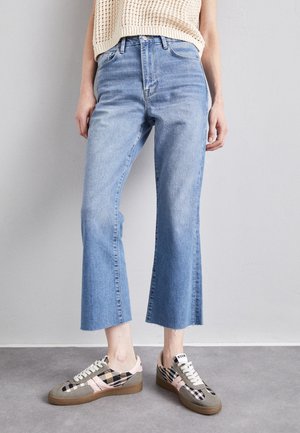 FRAME SUPER HIGH CROP MINI BOOT - Jeans bootcut - deepwater