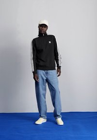 adidas Originals ADICOLOR CLASSICS 3-STRIPES - Sweatshirt - black/white