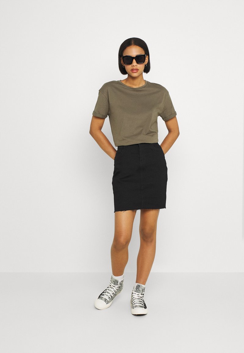 Damen Jeansröcke | Noisy May NMBE CALLIE Minirock black denim - FN01688 Damen Jeansröcke | Noisy May NMBE CALLIE Minirock black denim - FN01688