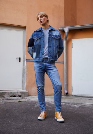 Levi's® 502™ TAPER HI BALL - Slim fit jeans - dolf bombay adv