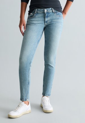 ALVA - Jeans Slim Fit - light blue