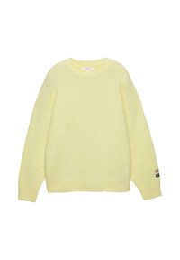 Żółty sweter z dzianiny o okrągłym dekolcie, opuszczanych ramionach i ściągaczowych mankietach, z małą metką z logo na rękawie.