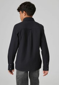 smALLSAINTS REGULAR FIT - RAMSKULL OXFORD  - Marškiniai - black