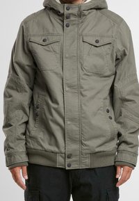 Brandit Vinterjacka - olive
