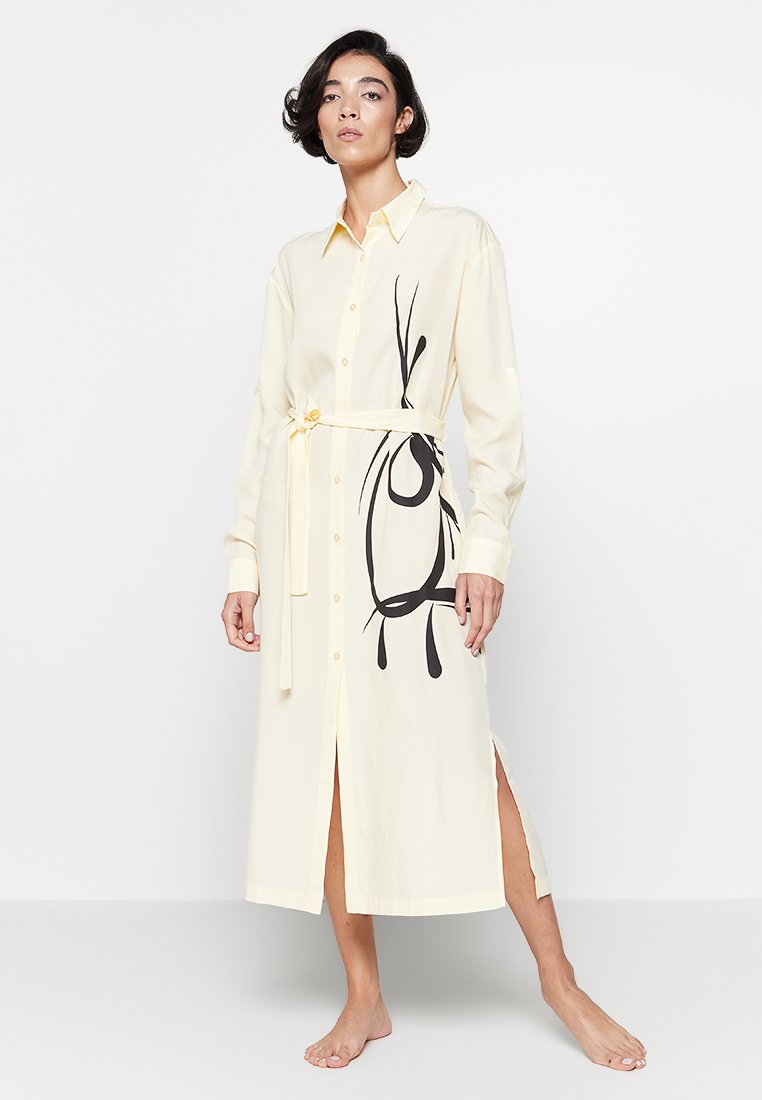 Triumph Blousejurk beige