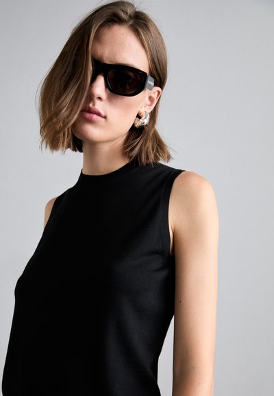 Theory CREW SHELL REGAL - Top - black