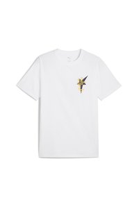 Hvid bomulds t-shirt med et guld- og sort grafisk design på venstre bryst, med rund halsudskæring og korte ærmer.