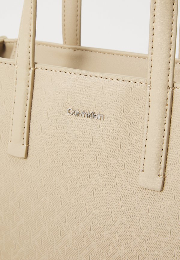 MUST SMALL TOTE - Handbag - crockery4